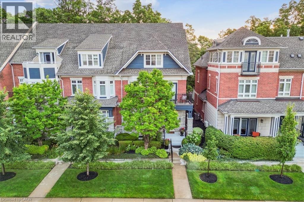 111 St. Lawrence Drive, Mississauga, Ontario  L5G 4V2 - Photo 3 - 40799563