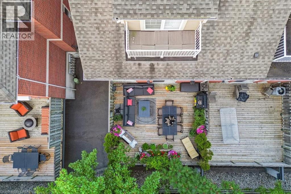 111 St. Lawrence Drive, Mississauga, Ontario  L5G 4V2 - Photo 5 - 40799563