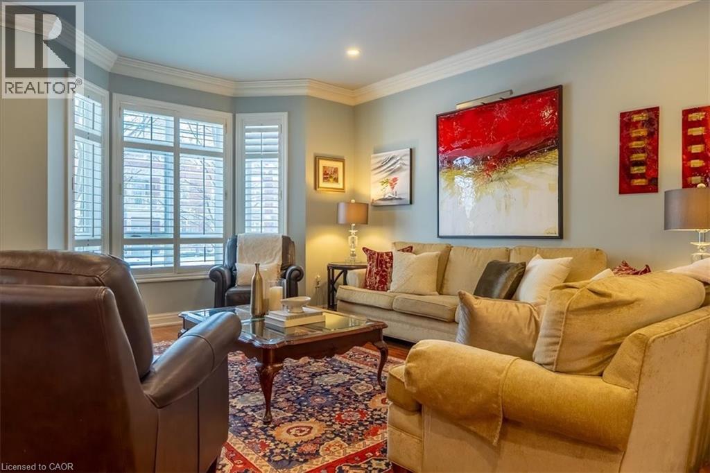 111 St. Lawrence Drive, Mississauga, Ontario  L5G 4V2 - Photo 9 - 40799563