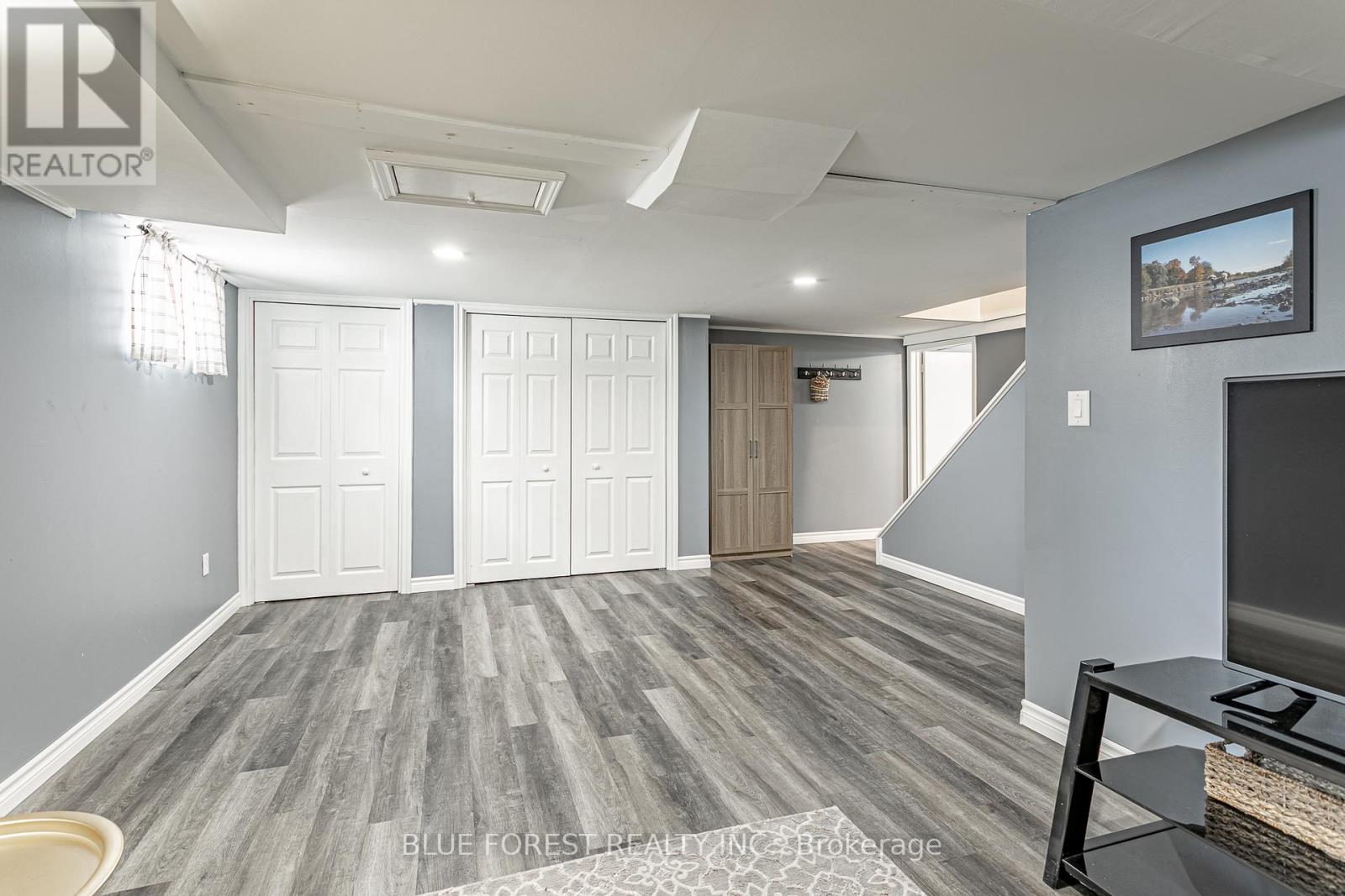 17 Graham Crescent, London East, Ontario  N5W 4L7 - Photo 24 - X12719756