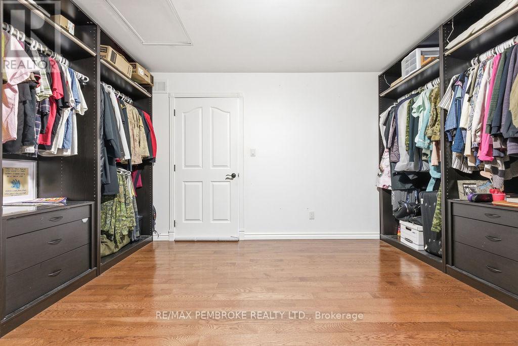 616 Barron Canyon Road, Petawawa, Ontario  K8A 6W7 - Photo 22 - X12719758