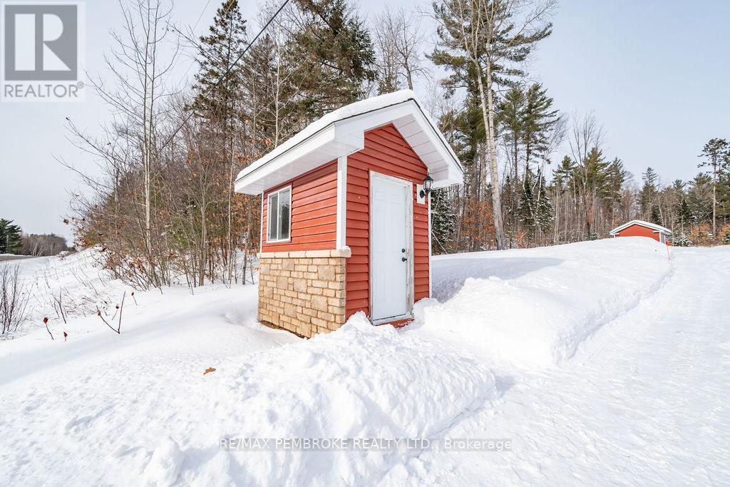 616 Barron Canyon Road, Petawawa, Ontario  K8A 6W7 - Photo 38 - X12719758