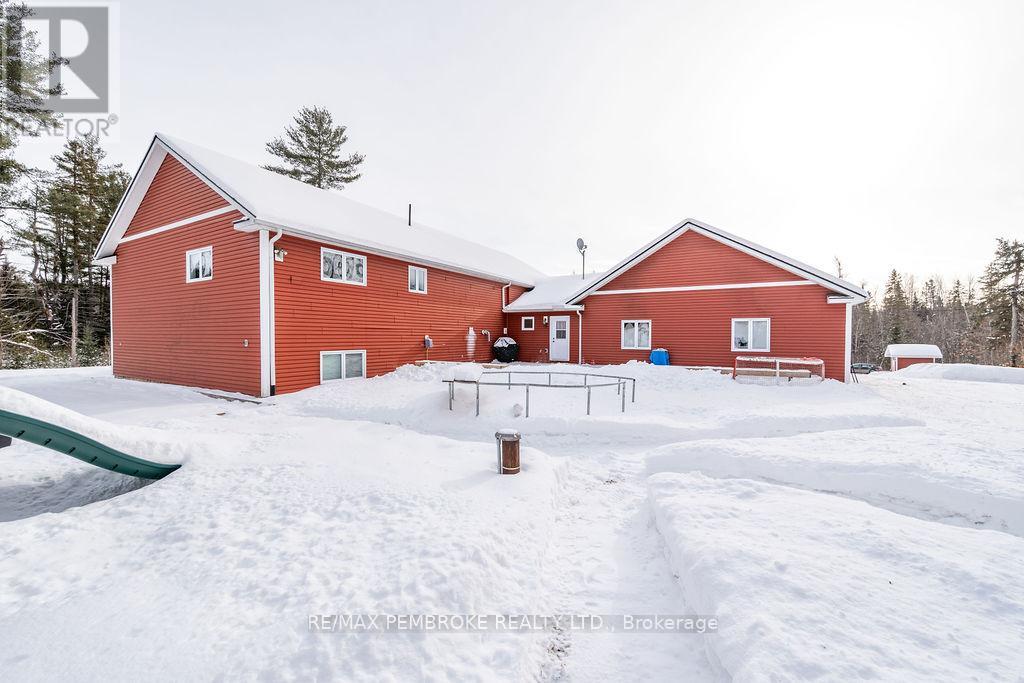 616 Barron Canyon Road, Petawawa, Ontario  K8A 6W7 - Photo 42 - X12719758