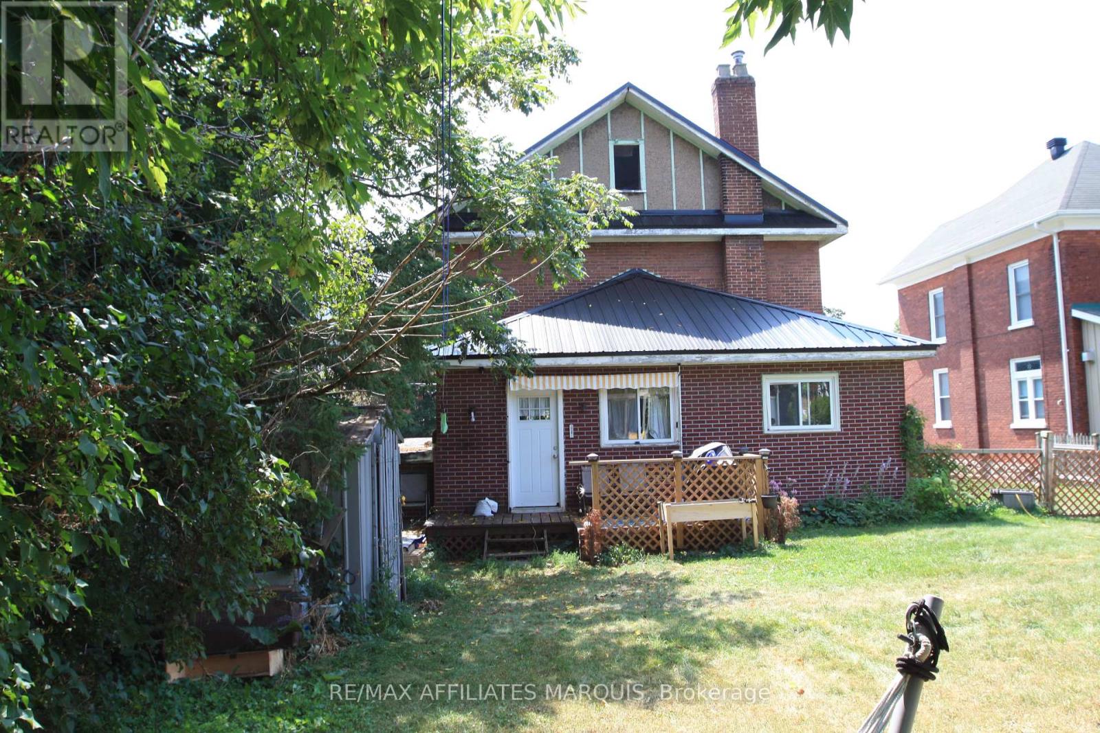 37 Mcgill Street S, Smiths Falls, Ontario  K7A 3M8 - Photo 3 - X12719760