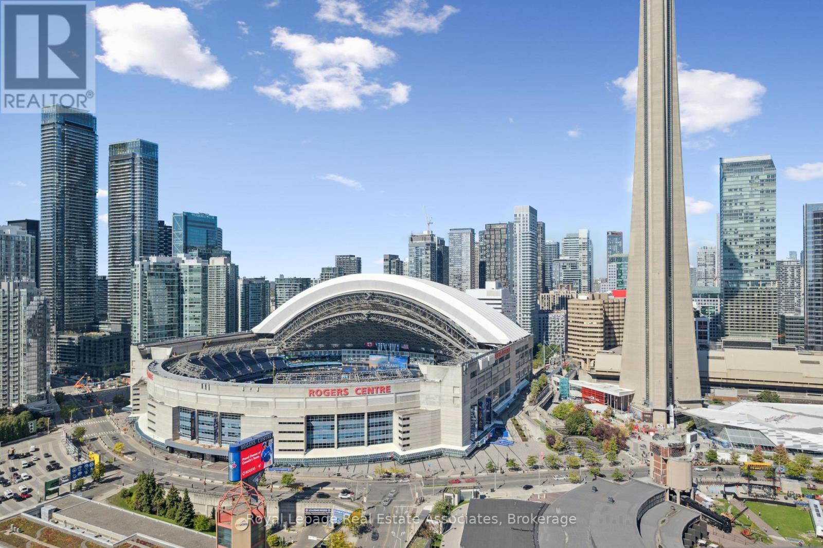 1004 - 260 Queens Quay W, Toronto, Ontario  M5J 2N3 - Photo 17 - C12719738