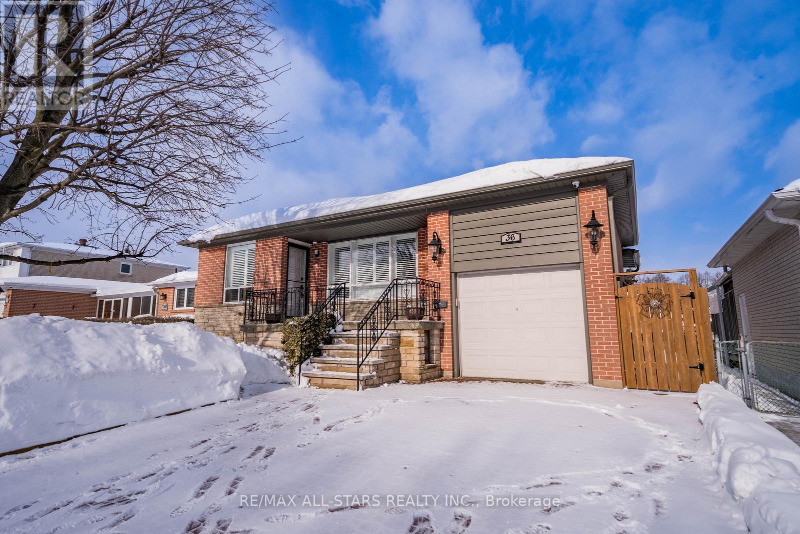 36 MIDCROFT DRIVE, Toronto, Ontario