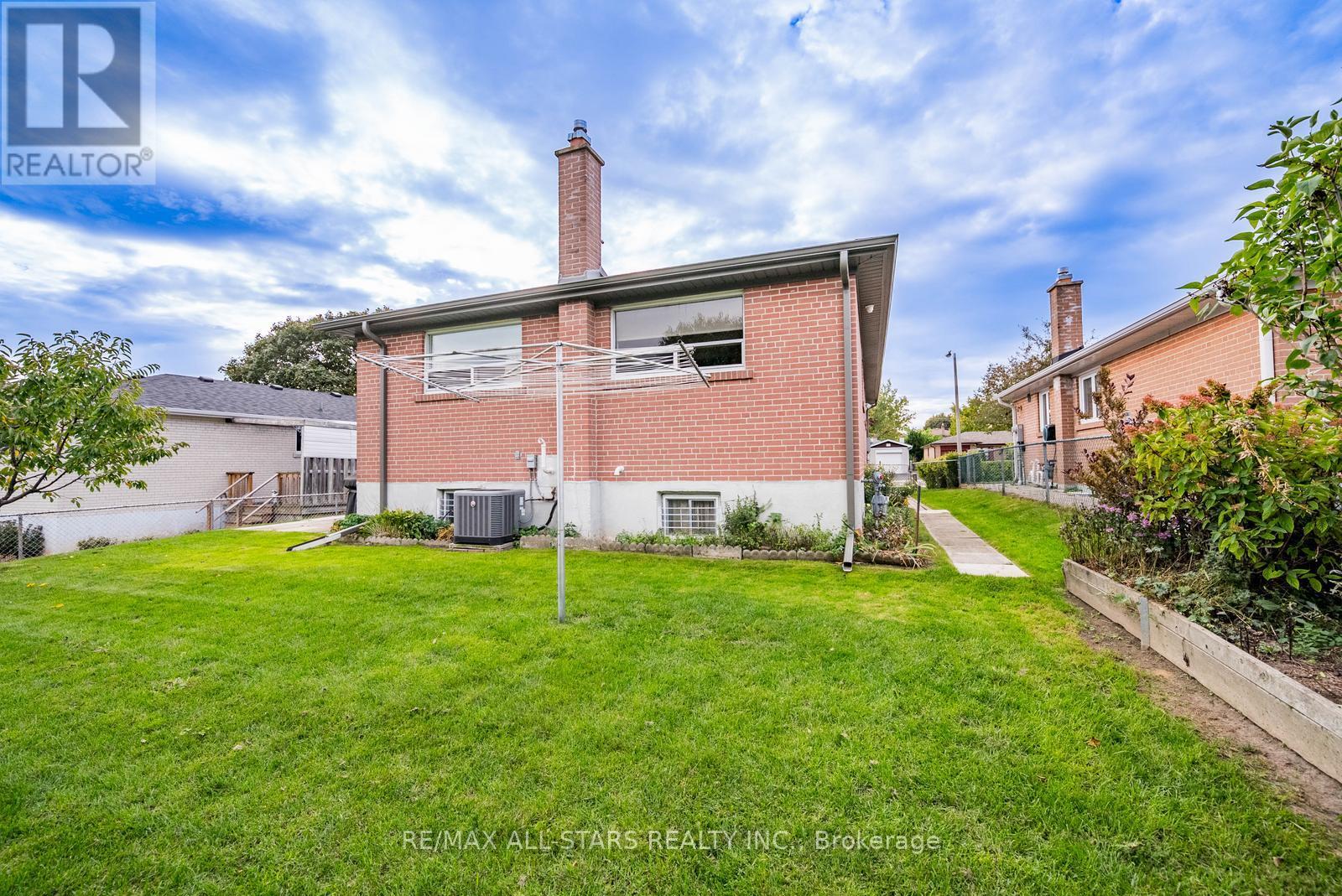 36 Midcroft Drive, Toronto, Ontario  M1S 1X2 - Photo 35 - E12719742