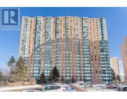 2015 - 135 HILLCREST AVENUE, Mississauga, Ontario