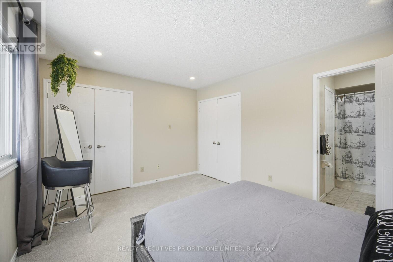 28 Smith Court, Caledon, Ontario  L7E 1R2 - Photo 13 - W12719764