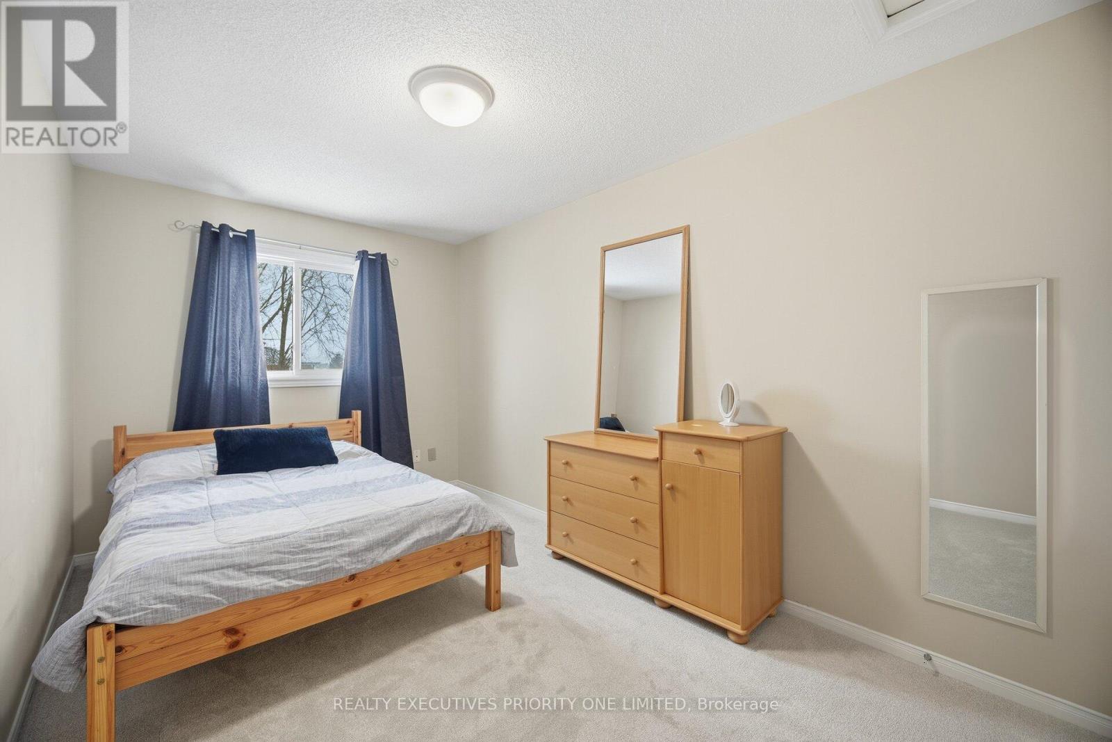 28 Smith Court, Caledon, Ontario  L7E 1R2 - Photo 15 - W12719764