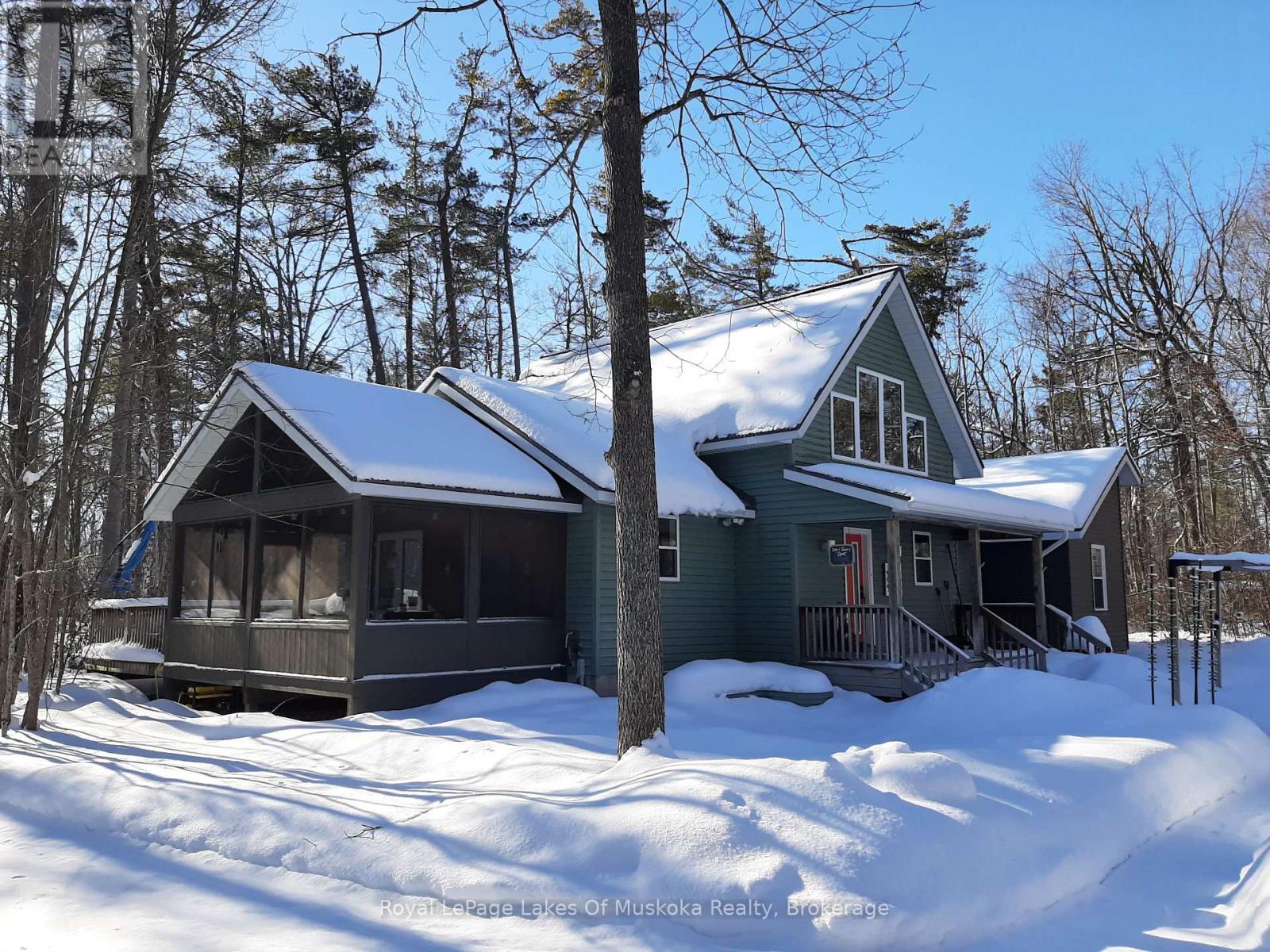 30 Forest Road, Kawartha Lakes, Ontario K0M 1M0 - Photo 2 - X12313104