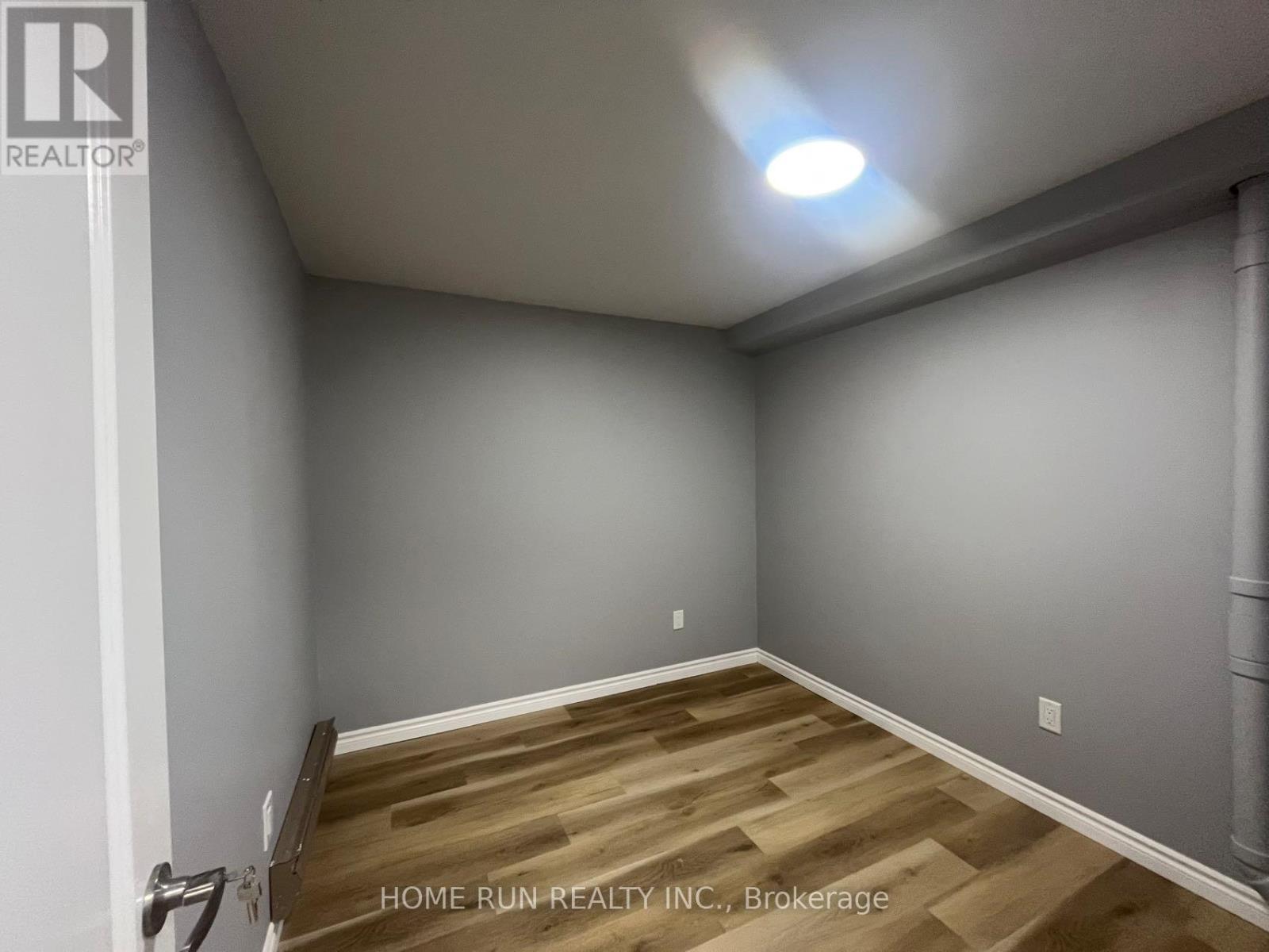 22 - 2610 Draper Avenue, Ottawa, Ontario  K2H 8X8 - Photo 25 - X12527898