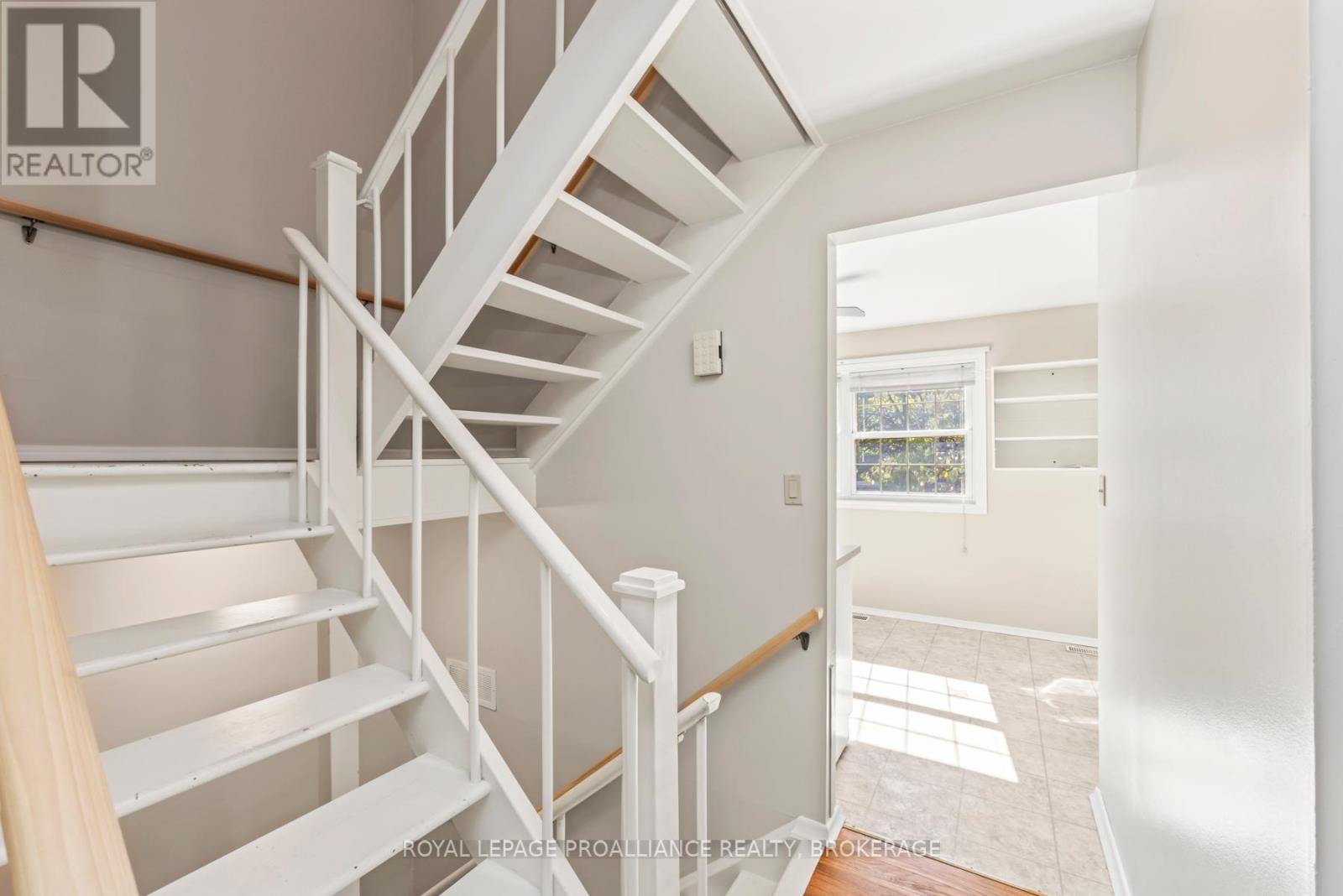 1 - 116 Notch Hill Road, Kingston, Ontario  K7M 2X1 - Photo 15 - X12719776