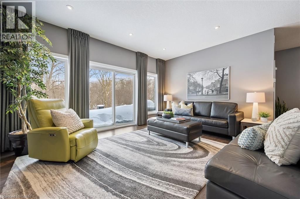 276 DEWDROP Crescent, Waterloo, Ontario