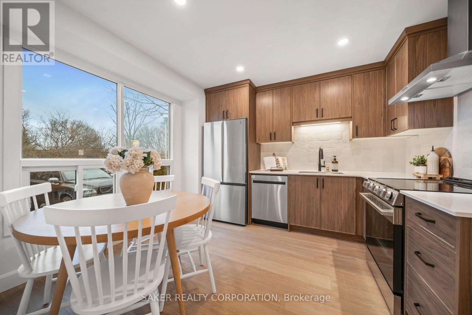 17 - 135 Belmont Drive, London South, Ontario  N6J 4J3 - Photo 1 - X12719786