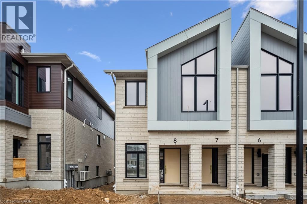 15 Stauffer Woods Trail Unit# B8, Kitchener, Ontario  N2P 2P4 - Photo 2 - 40799916