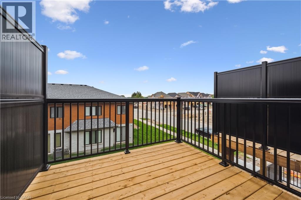 15 Stauffer Woods Trail Unit# B8, Kitchener, Ontario  N2P 2P4 - Photo 26 - 40799916