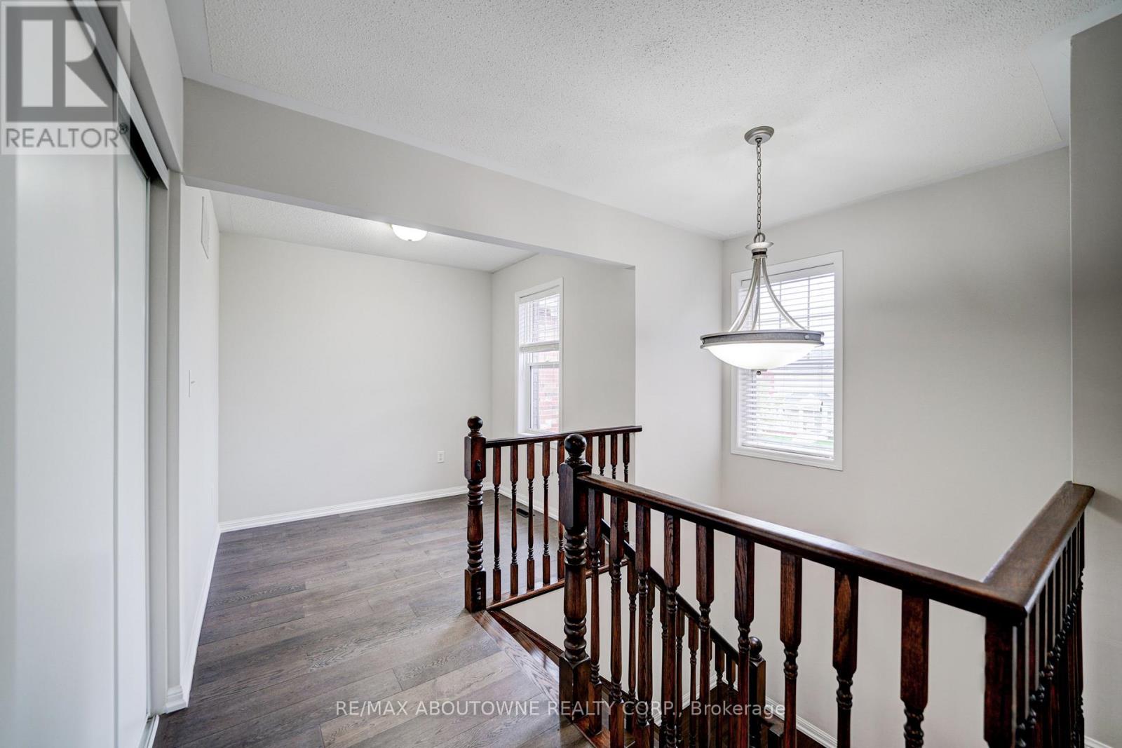 118 Wood Rim Drive, Richmond Hill, Ontario  L4E 4N8 - Photo 17 - N12719778