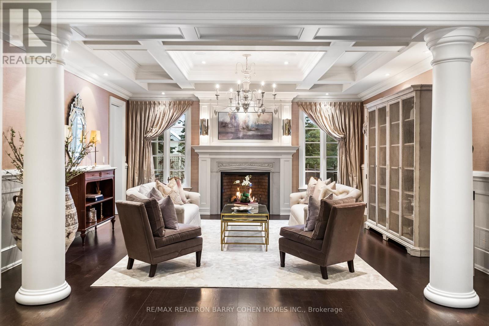 12 Sandy Ridge Court, Whitchurch-Stouffville, Ontario  L4A 2L4 - Photo 5 - N12719780