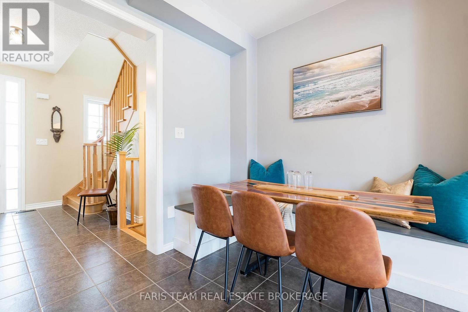 80 Blanchard Crescent, Essa, Ontario  L3W 0M9 - Photo 8 - N12719782