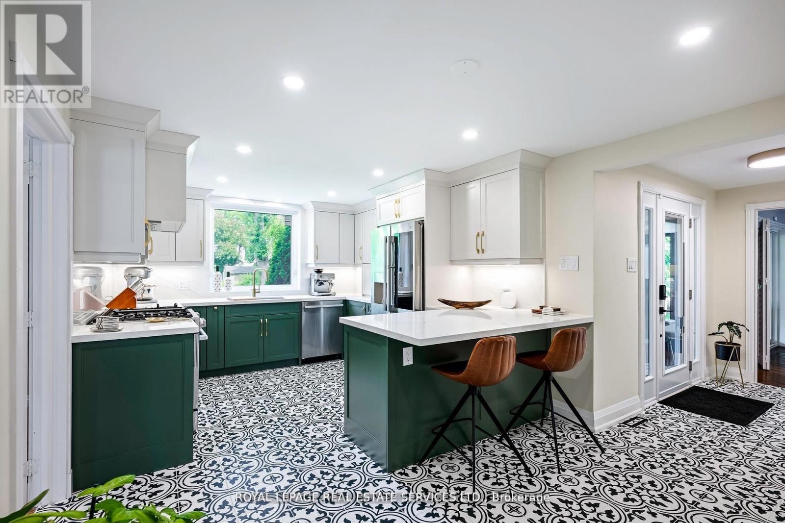 5 Pine Ridge Lane, Brampton, Ontario  L6W 1G6 - Photo 18 - W12716266