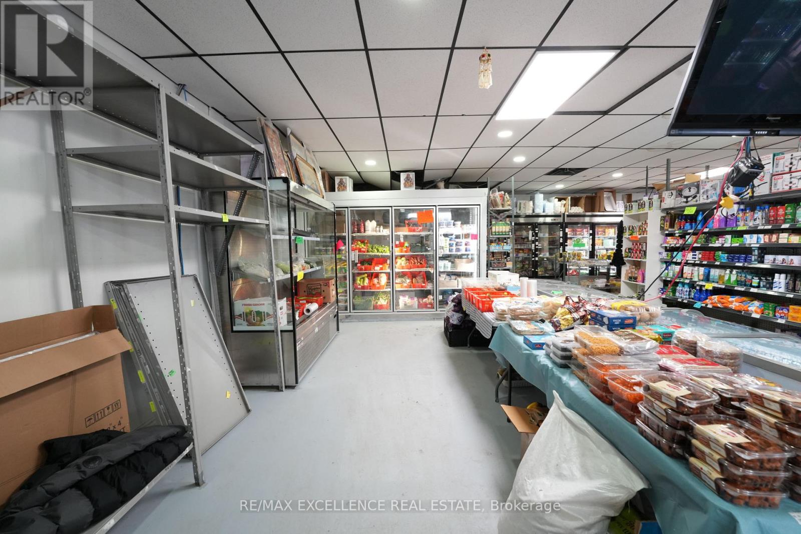 371 Norwich Avenue, Woodstock, Ontario  N4S 3W4 - Photo 5 - X12719790