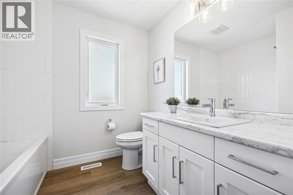 640 Sweetbay Crescent, Sarnia, Ontario  N7S 0B3 - Photo 14 - 26001649