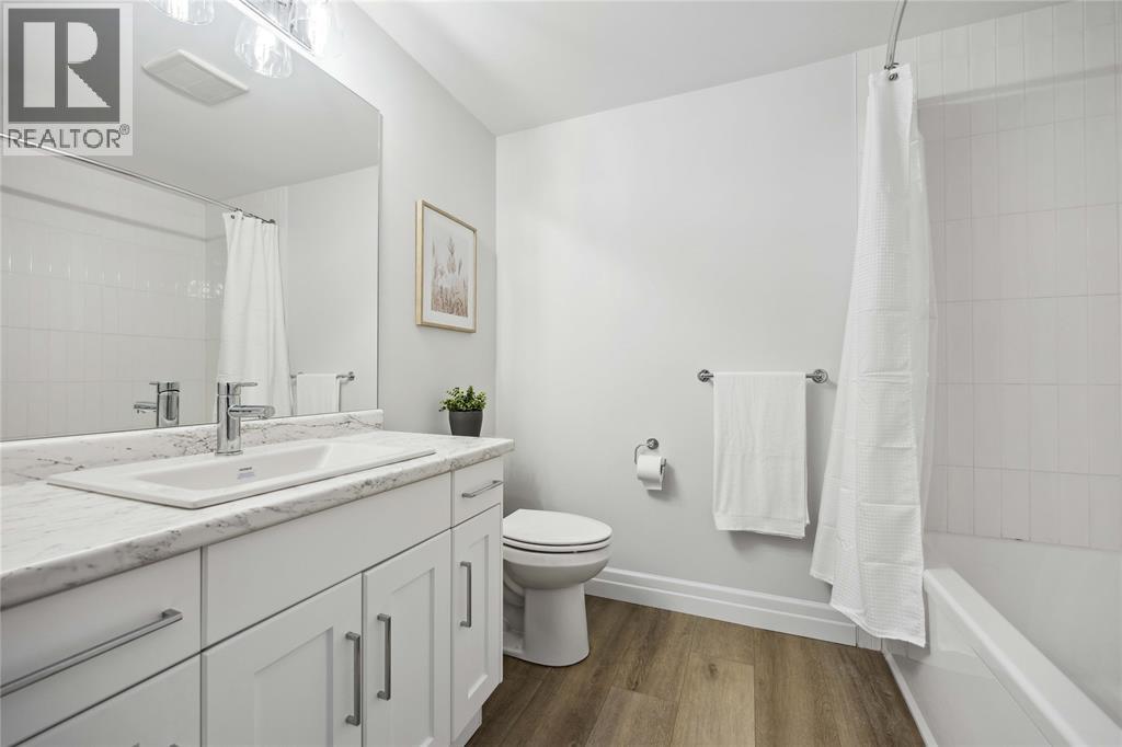 640 Sweetbay Crescent, Sarnia, Ontario  N7S 0B3 - Photo 22 - 26001649