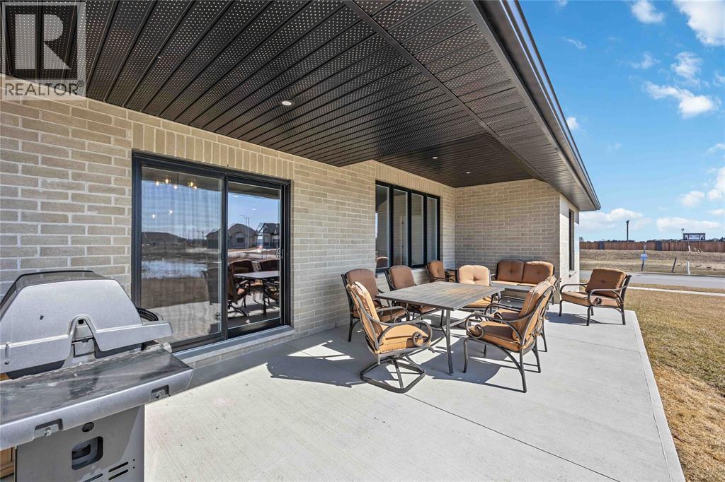 640 Sweetbay Crescent, Sarnia, Ontario  N7S 0B3 - Photo 23 - 26001649