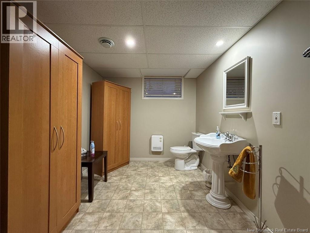 56 Belisle Avenue, Edmundston, New Brunswick  E3V 3W7 - Photo 18 - NB132547