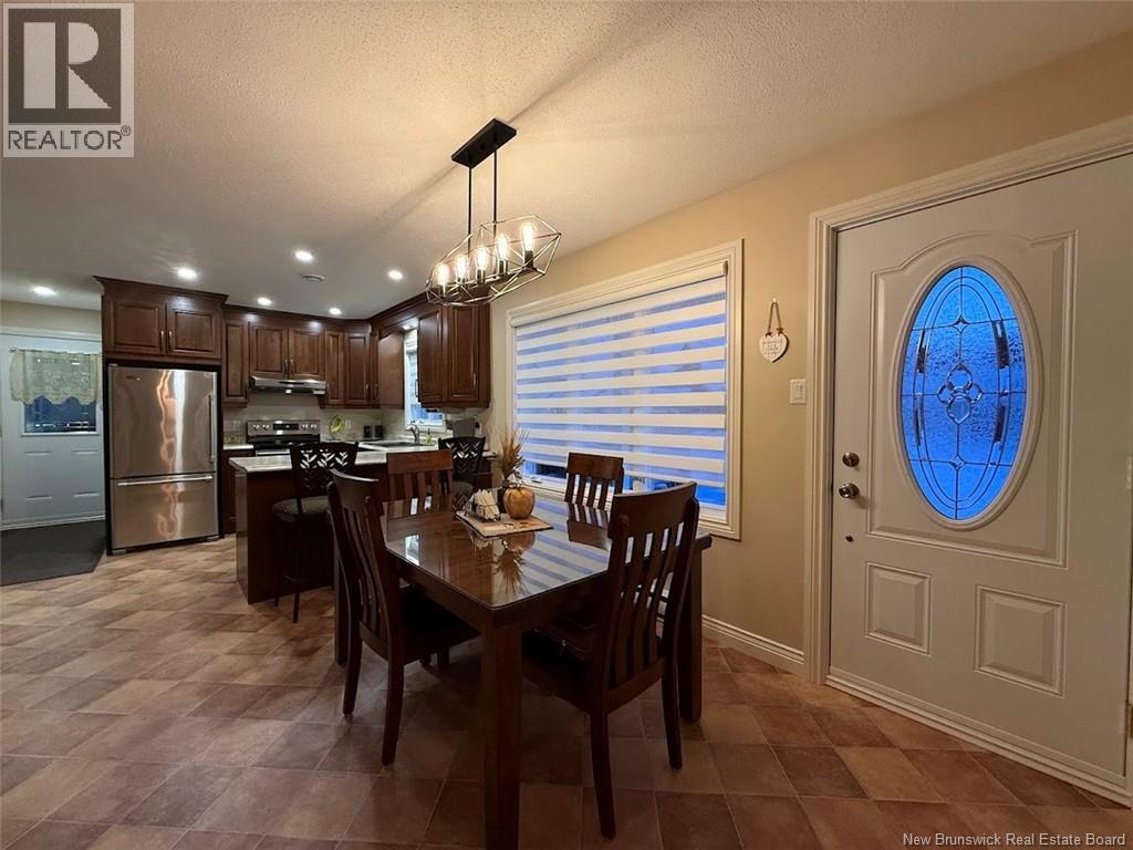 56 Belisle Avenue, Edmundston, New Brunswick  E3V 3W7 - Photo 5 - NB132547