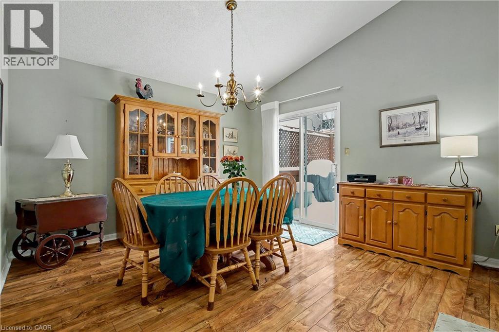 252 Keewatin Avenue, Kitchener, Ontario  N2B 3W4 - Photo 11 - 40798860