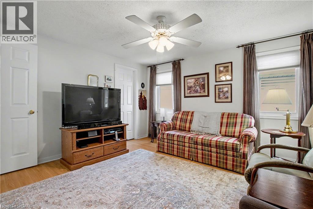 252 Keewatin Avenue, Kitchener, Ontario  N2B 3W4 - Photo 24 - 40798860