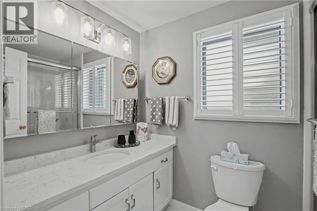 252 Keewatin Avenue, Kitchener, Ontario  N2B 3W4 - Photo 27 - 40798860