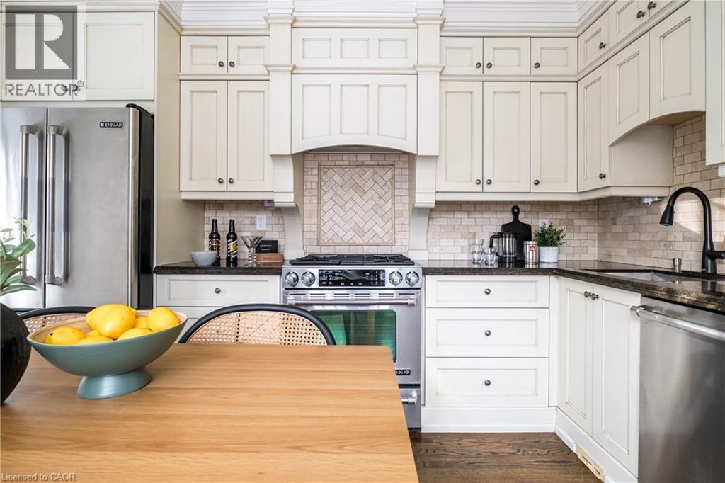 63 Dalewood Crescent, Hamilton, Ontario  L8S 4B5 - Photo 8 - 40799564