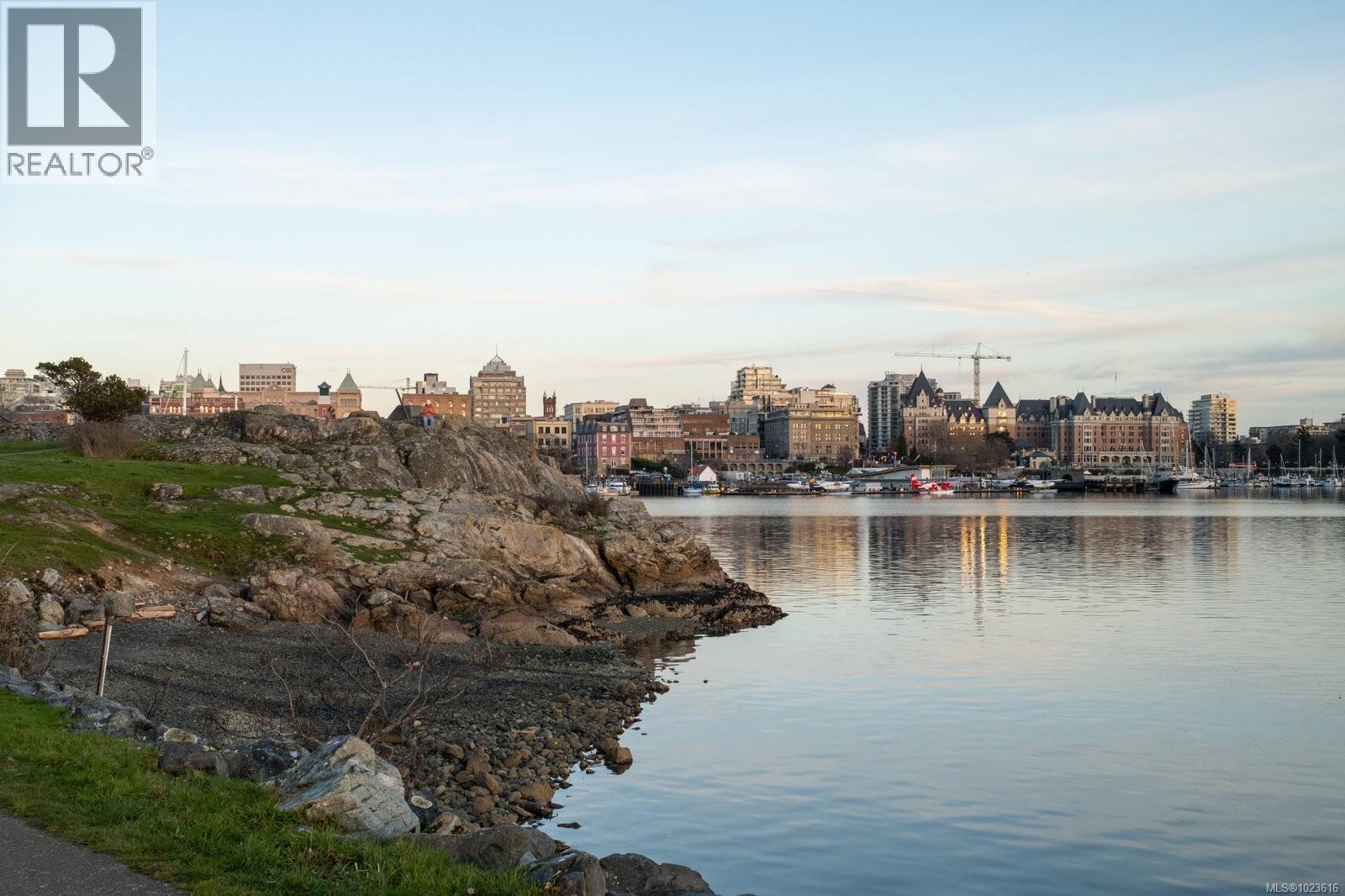 203 11 Cooperage Pl, Victoria, British Columbia  V9A 7J8 - Photo 34 - 1023616