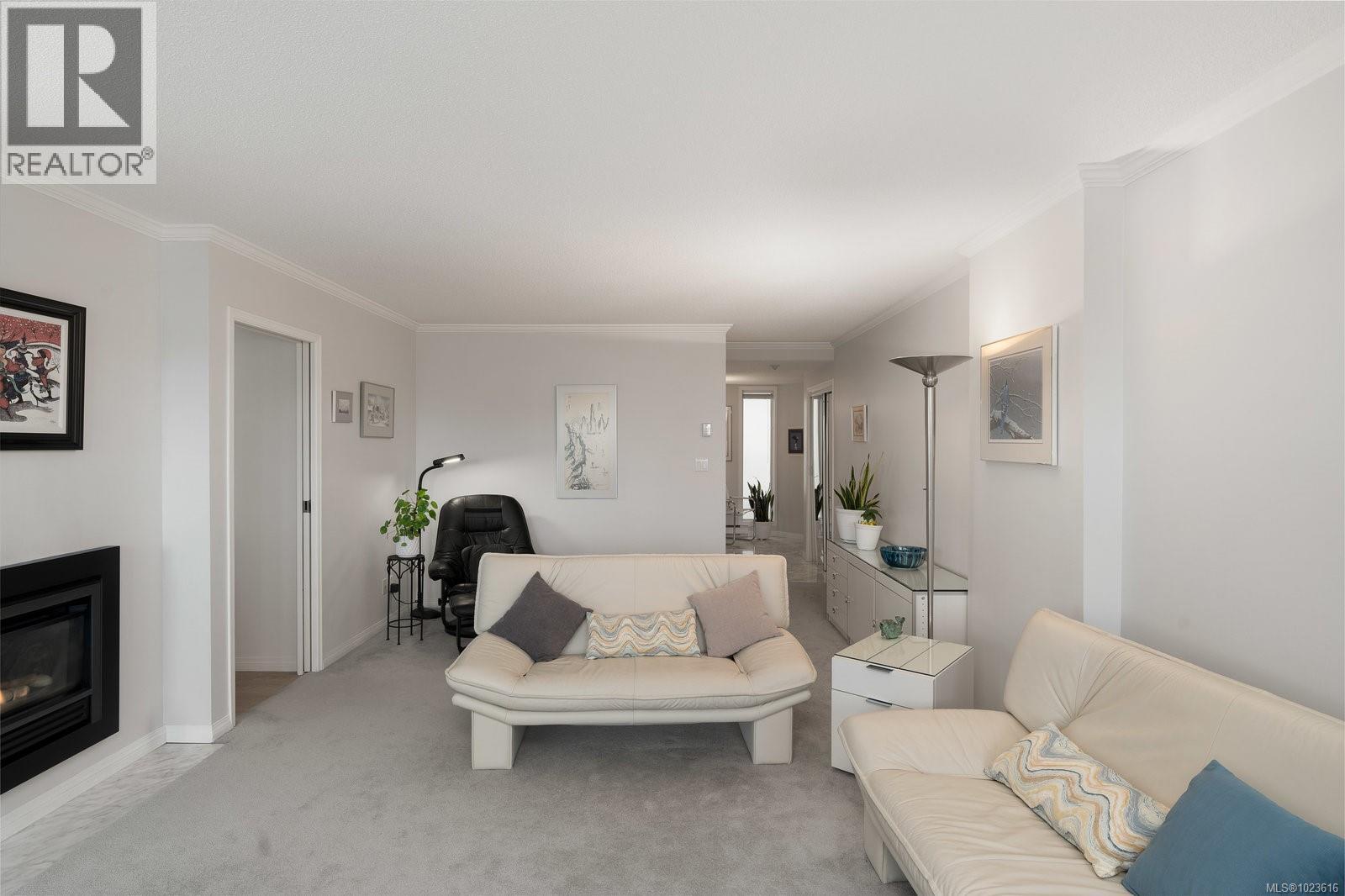 203 11 Cooperage Pl, Victoria, British Columbia  V9A 7J8 - Photo 11 - 1023616