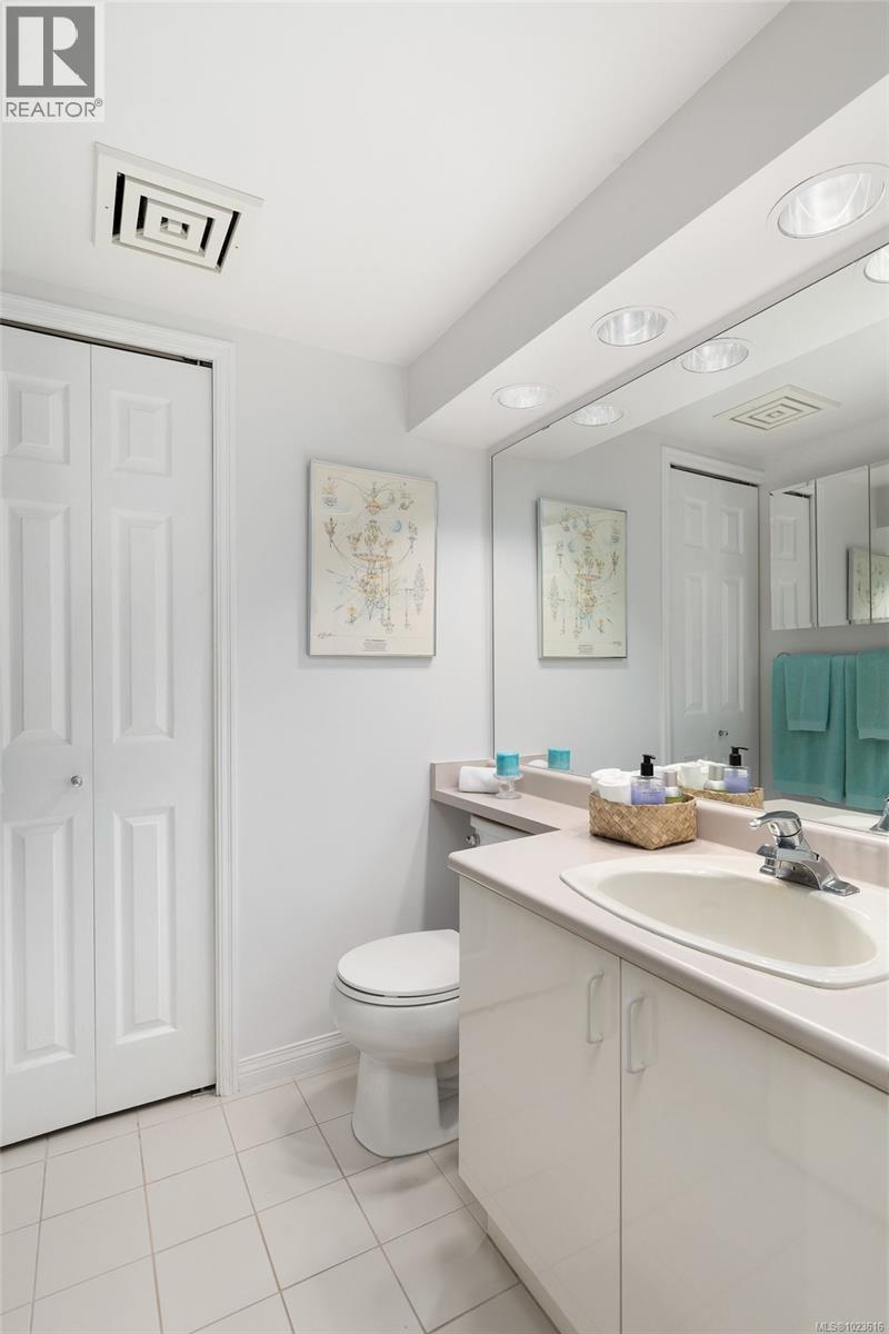 203 11 Cooperage Pl, Victoria, British Columbia  V9A 7J8 - Photo 27 - 1023616