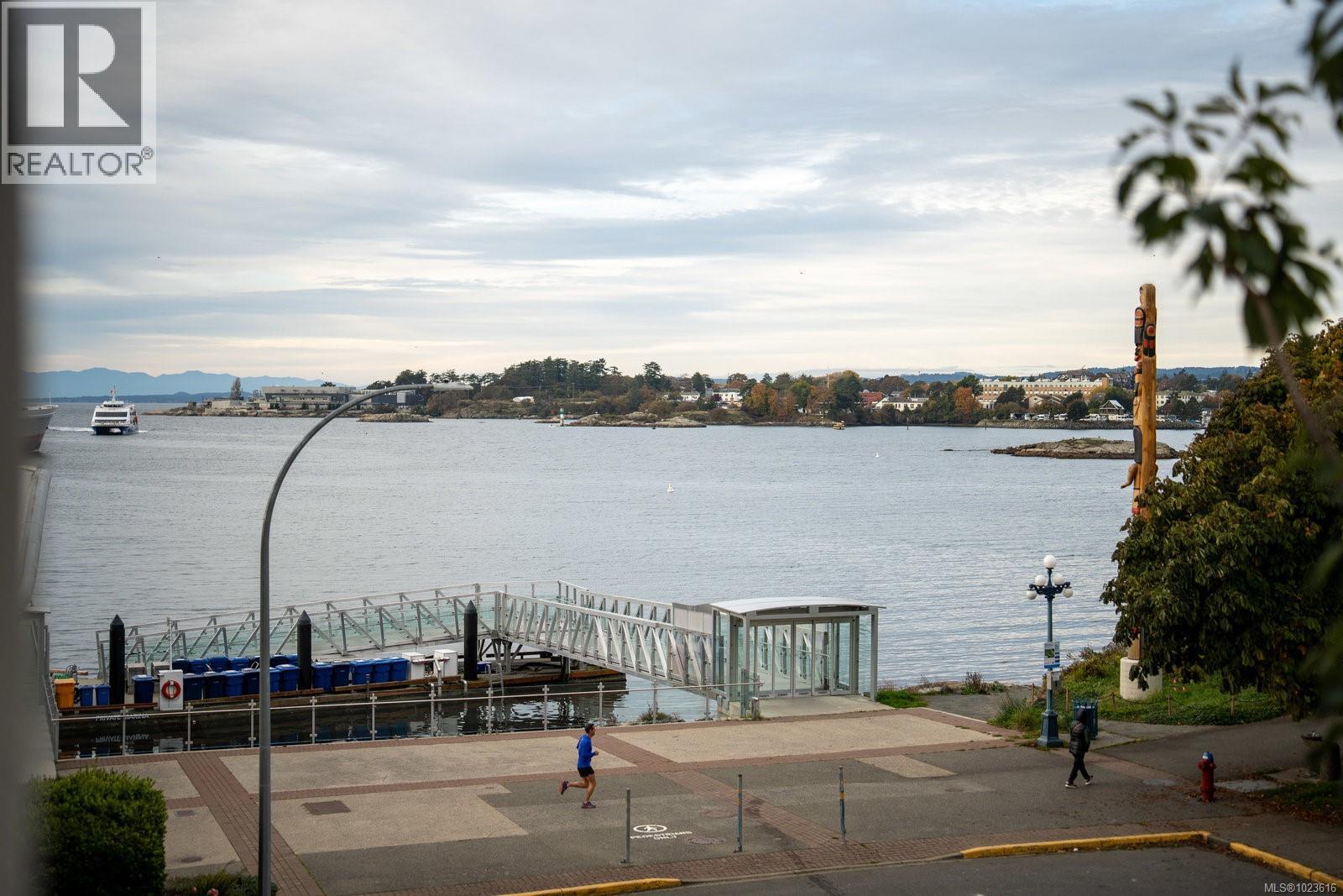 203 11 Cooperage Pl, Victoria, British Columbia  V9A 7J8 - Photo 7 - 1023616