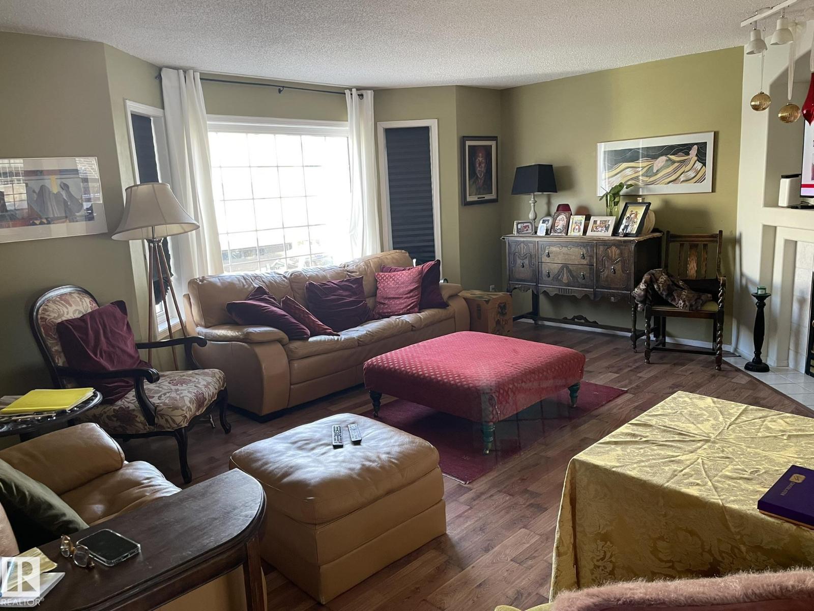 #2 1295 Carter Crest Rd Nw, Edmonton, Alberta  T5R 2N6 - Photo 5 - E4470573