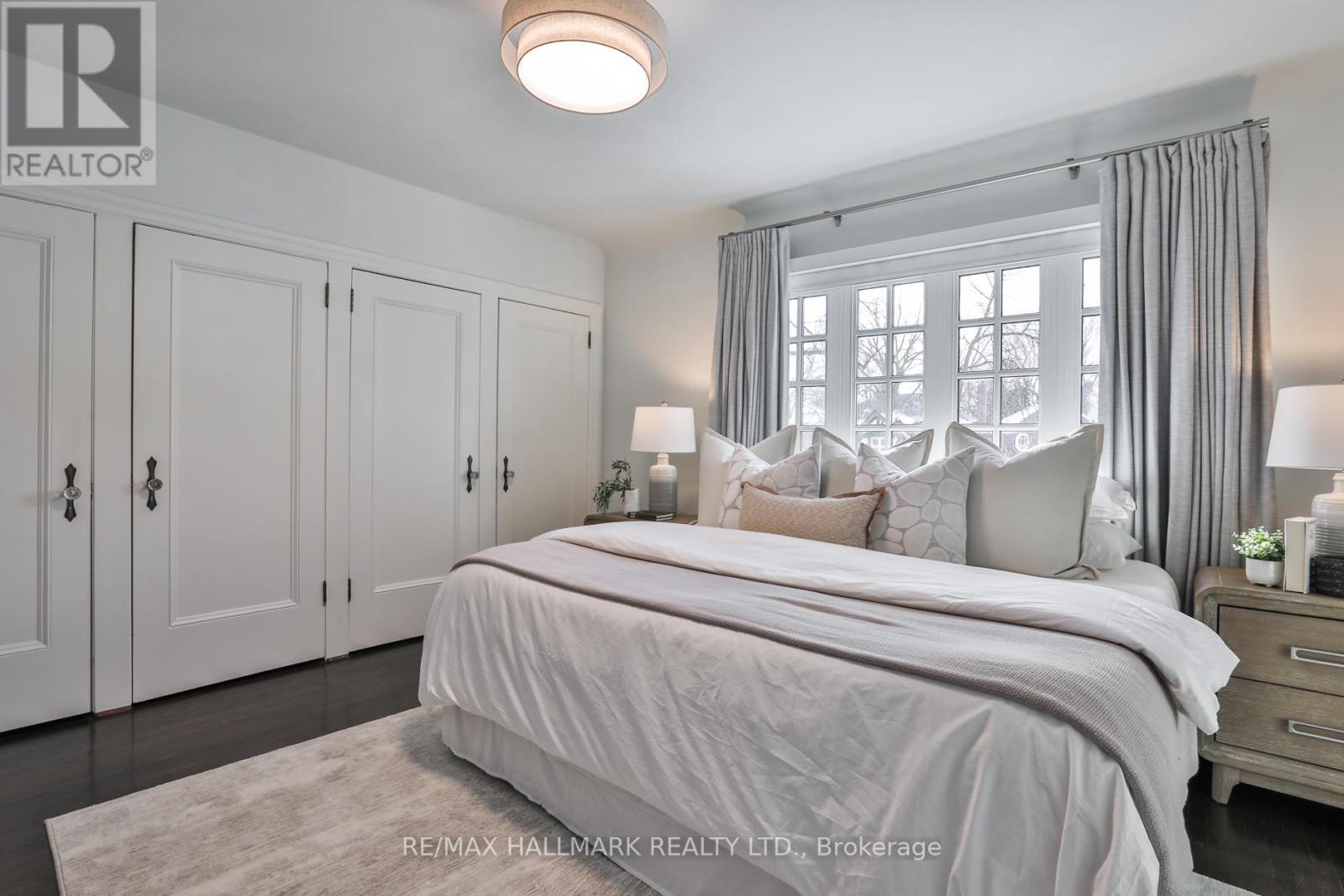 9 Glenarden Road, Toronto, Ontario  M6C 3J8 - Photo 16 - C12719834