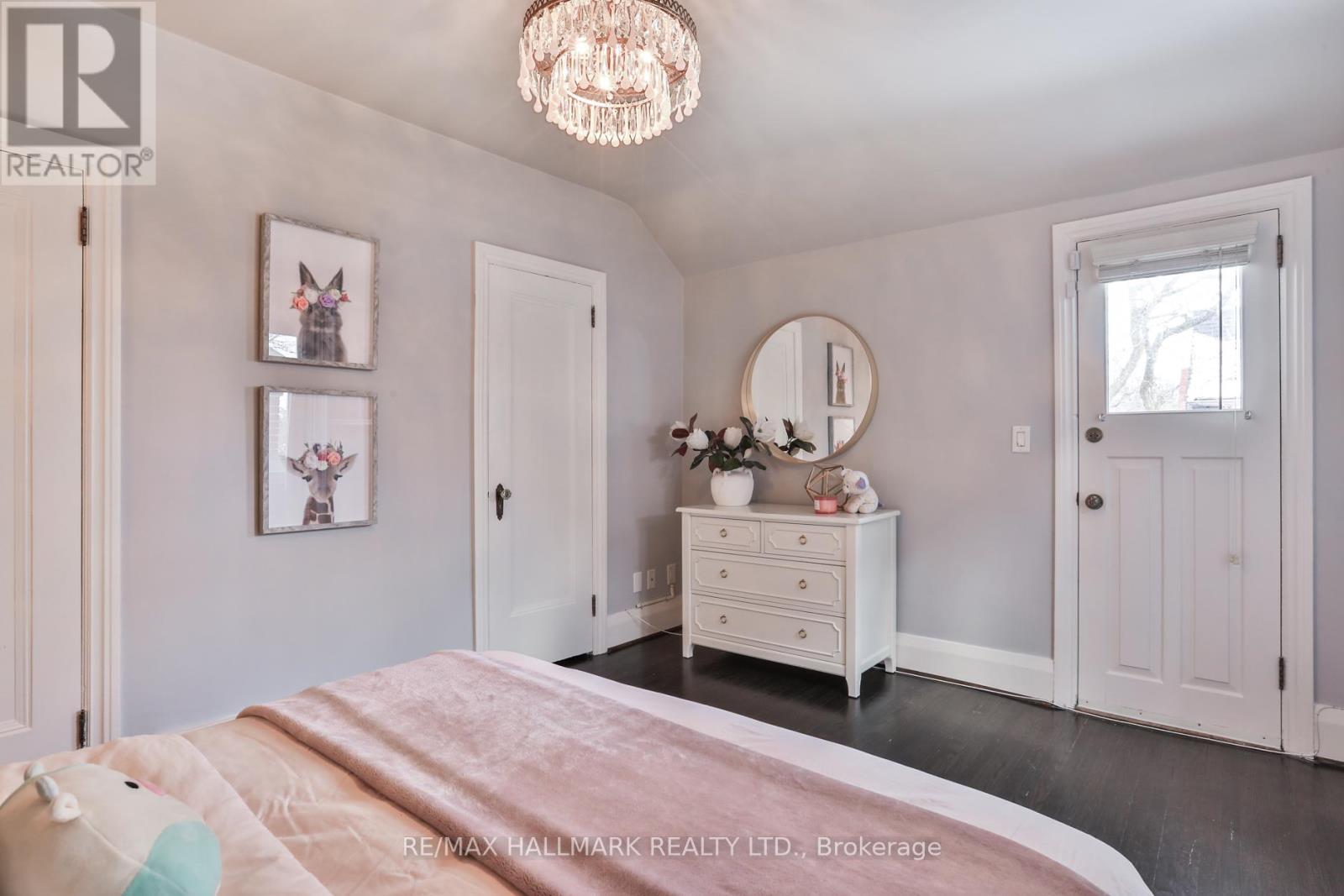 9 Glenarden Road, Toronto, Ontario  M6C 3J8 - Photo 26 - C12719834