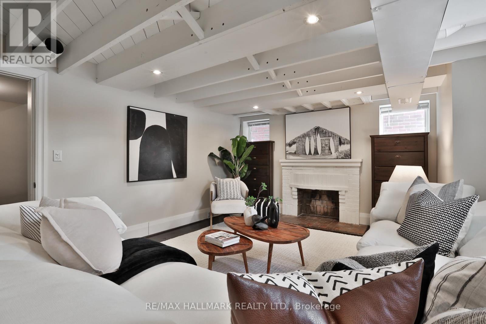 9 Glenarden Road, Toronto, Ontario  M6C 3J8 - Photo 30 - C12719834