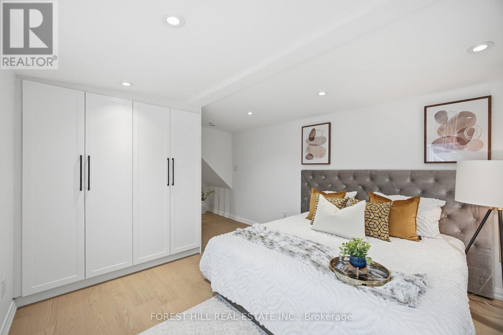 128 Duvernet Avenue, Toronto, Ontario  M4E 1V4 - Photo 19 - E12719808