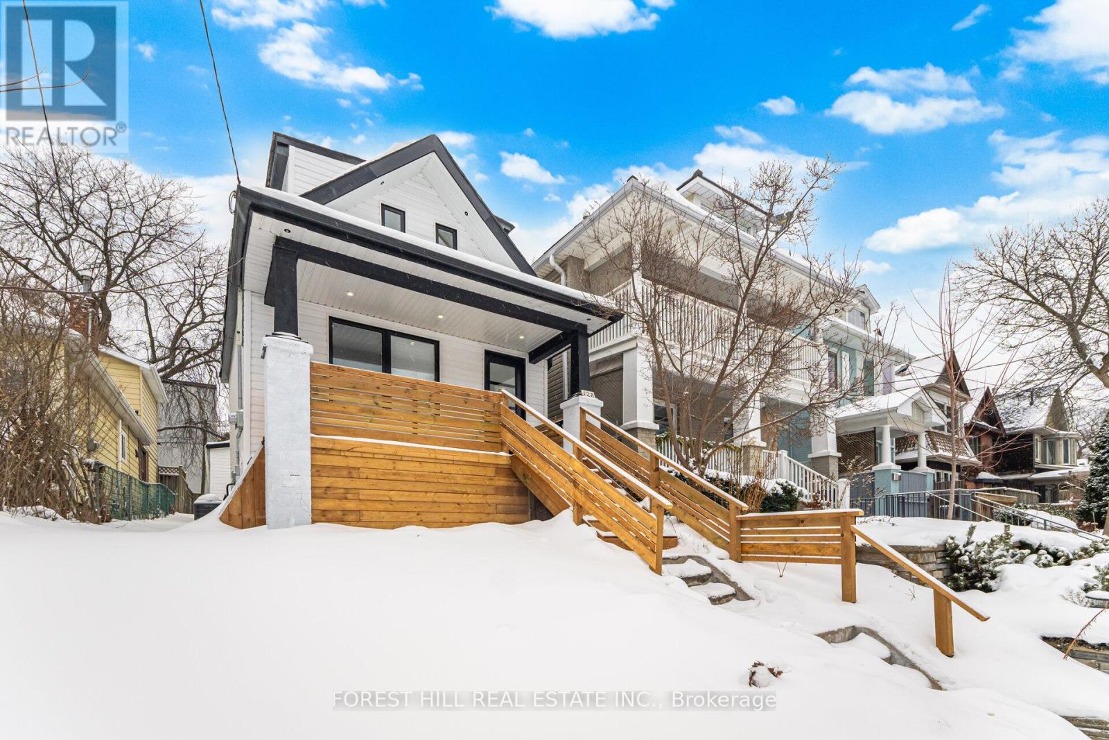 128 Duvernet Avenue, Toronto, Ontario  M4E 1V4 - Photo 2 - E12719808