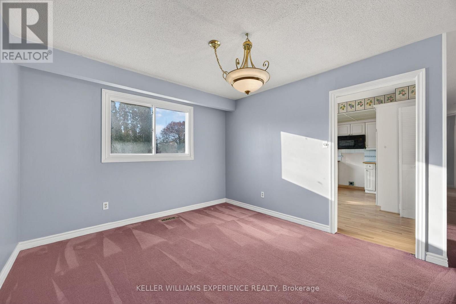 19 Debra Crescent, Barrie, Ontario  L4N 3T2 - Photo 15 - S12719832