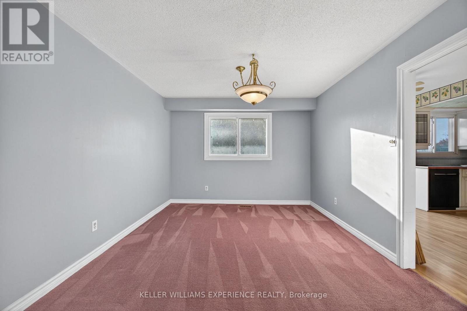 19 Debra Crescent, Barrie, Ontario  L4N 3T2 - Photo 16 - S12719832