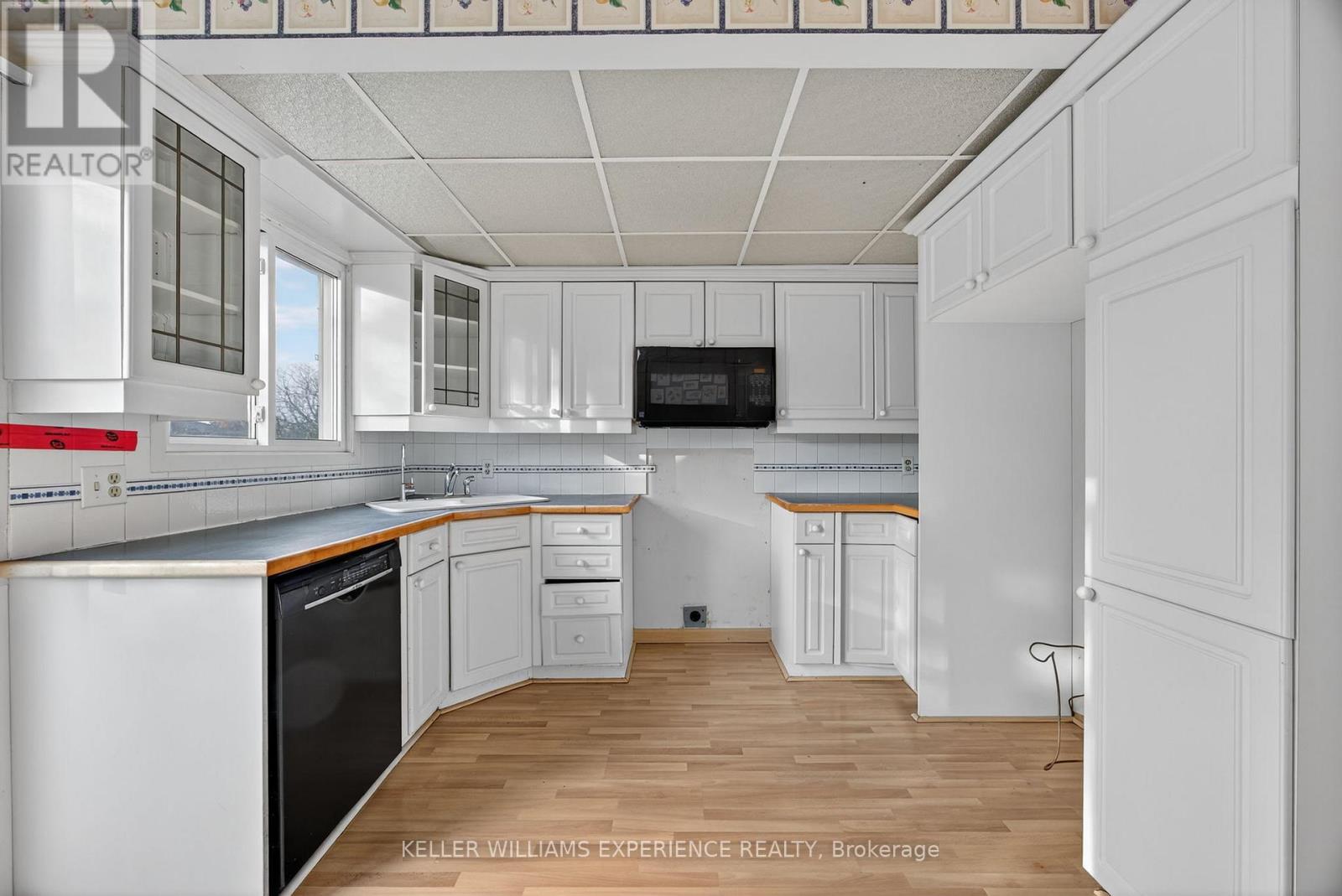 19 Debra Crescent, Barrie, Ontario  L4N 3T2 - Photo 21 - S12719832