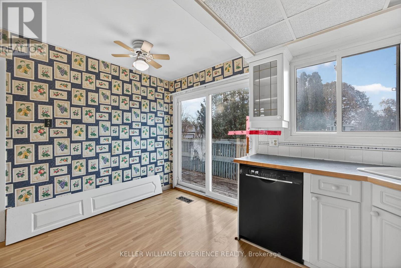 19 Debra Crescent, Barrie, Ontario  L4N 3T2 - Photo 23 - S12719832