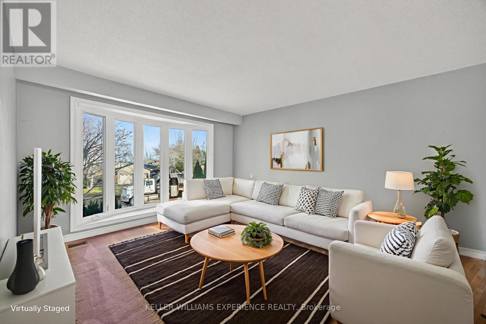 19 Debra Crescent, Barrie, Ontario  L4N 3T2 - Photo 7 - S12719832